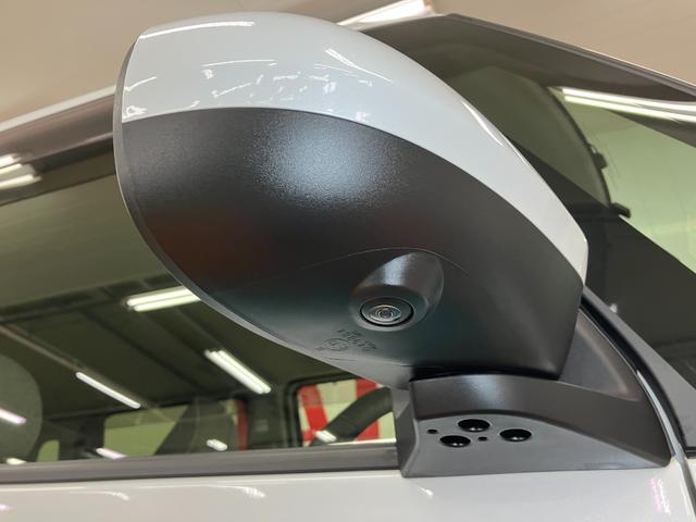 ムーヴキャンバスストライプスＧサポカーＳワイド適合　インパネミッキー仕様　ドラレコ　パノラマモニター対応　ホッとカップホルダー　ＵＳＢ接続端子　電動パーキングブレーキ　シートヒーター　両側オートスライドドア　ＥＴＣ　キーフリー（神奈川県）の中古車