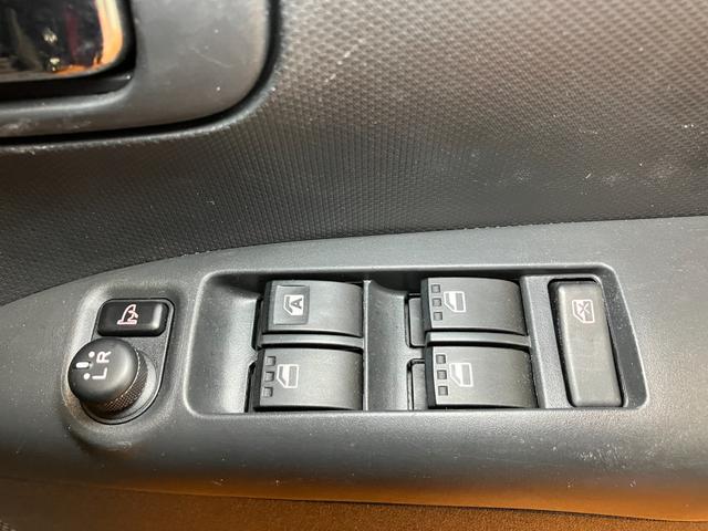 タントカスタムＸスペシャルミラクルオープンドア　片側オートスライドドア　エコアイドル　デイライト　ナビ　オートエアコン　ＥＴＣ　電動格納ミラー　パワーウインドウ　キーレス（神奈川県）の中古車