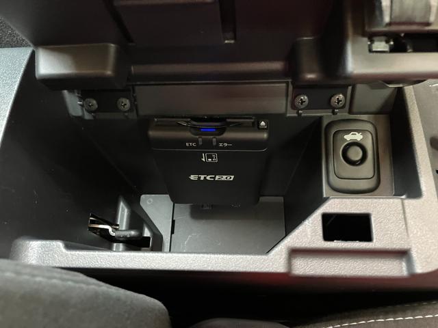 コペンローブ S ナビ ETC Pスタート パドルシフトオープンカー 二人乗 アクティブトップ ステアリングスイッチ ビルシュタイン製ショックアブソーバー レカロ製スポーツシート MOMO製ステアリングホイール パドルシフト ナビ ETC キーフリー(神奈川県)の中古車