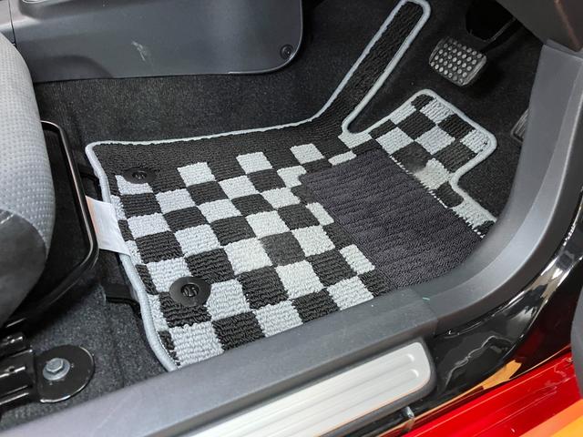 コペンローブ S ナビ ETC Pスタート パドルシフトオープンカー 二人乗 アクティブトップ ステアリングスイッチ ビルシュタイン製ショックアブソーバー レカロ製スポーツシート MOMO製ステアリングホイール パドルシフト ナビ ETC キーフリー(神奈川県)の中古車