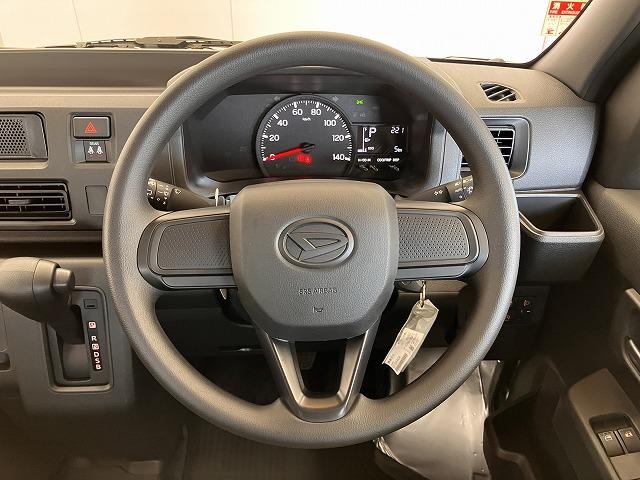 ハイゼットカーゴDXサポカーSワイド適合 ラジオ エアコン アクセサリーソケット コーナーセンサー アイドリングストップ 光軸調整ダイヤル 横滑り防止機能 誤発進抑制機能 パワーウインドウ キーレス(神奈川県)の中古車