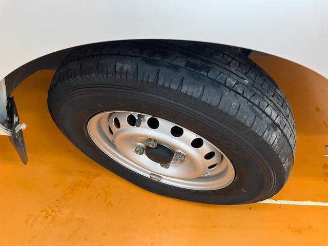 ハイゼットトラックスタンダードSAIIIt エアコン ETCスマアシ エアコン ETC 誤発進抑制機能 アクセサリーソケット 横滑り防止機能 光軸調整ダイヤル(神奈川県)の中古車