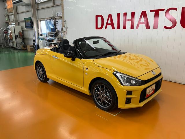 コペンＧＲ　スポーツオープンカー　二人乗　アクティブトップ　５段マニュアルシフト　シートヒーター　ステアリングスイッチ　ｍｏｍｏ製ステアリングホイール　レカロ製スポーツシート　ＢＢＣ製アルミホイール　コーナーセンサー（神奈川県）の中古車