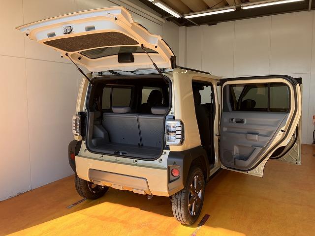 タフトＧターボ　ダーククロムベンチャー　ｅｃｏ　ＩＤＬＥ非装着車サポカーＳワイド適合　パノラマモニター対応　ＥＴＣ　ドラレコ　スカイフィールトップ　電動パーキングブレーキ　全車速追従機能付ＡＣＣ　ステアリングスイッチ　シートヒーター　ＵＳＢ接続端子　キーフリー（神奈川県）の中古車