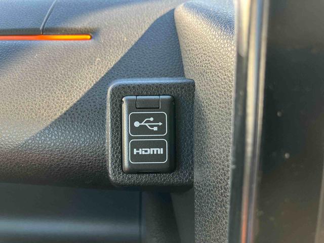 タントファンクロス ワンオーナー走行距離無制限12ヶ月保証付き Bluetoothオーディオ 衝突軽減システム 両側オートドア シートヒータ 禁煙車 ワンオーナー オートLED USB接続 レーンキープアシスト Bカメラ アルミ(大分県)の中古車