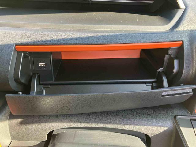 タントファンクロス ワンオーナー走行距離無制限12ヶ月保証付き Bluetoothオーディオ 衝突軽減システム 両側オートドア シートヒータ 禁煙車 ワンオーナー オートLED USB接続 レーンキープアシスト Bカメラ アルミ(大分県)の中古車