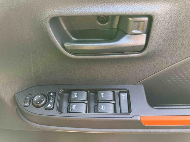 タントファンクロス ワンオーナー走行距離無制限12ヶ月保証付き Bluetoothオーディオ 衝突軽減システム 両側オートドア シートヒータ 禁煙車 ワンオーナー オートLED USB接続 レーンキープアシスト Bカメラ アルミ(大分県)の中古車