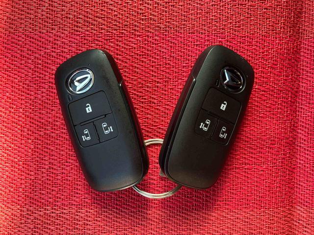 タントファンクロス ワンオーナー走行距離無制限12ヶ月保証付き Bluetoothオーディオ 衝突軽減システム 両側オートドア シートヒータ 禁煙車 ワンオーナー オートLED USB接続 レーンキープアシスト Bカメラ アルミ(大分県)の中古車