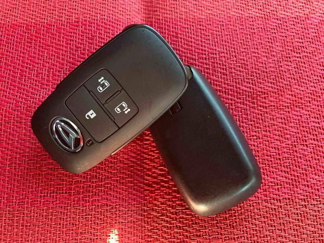 タントカスタムＸ　ワンオーナー走行距離無制限１２ヶ月保証付き　衝突軽減ブレーキ　車線逸脱防止　アイドリングストップ機能　Ｂカメラ　禁煙　盗難警報装置　ＬＥＤ　ワンオーナー　キーレスエントリー　前席シートヒーター　オートＬＥＤ（大分県）の中古車