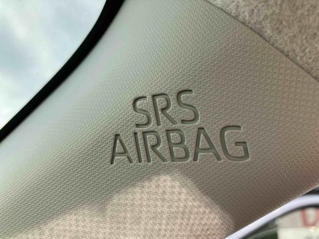 ロッキープレミアム走行距離無制限１２ヶ月保証付き　衝突軽減システム　ＢＴオーディオ　シートＨ　禁煙　ＥＴＣ車載器　車線逸脱警報　ＵＳＢ　スマ−トキ−　Ｂカメラ　アルミホイール　ＡＣＣ　キーフリーシステム　ドラレコ（大分県）の中古車