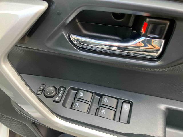 ロッキープレミアム走行距離無制限１２ヶ月保証付き　衝突軽減システム　ＢＴオーディオ　シートＨ　禁煙　ＥＴＣ車載器　車線逸脱警報　ＵＳＢ　スマ−トキ−　Ｂカメラ　アルミホイール　ＡＣＣ　キーフリーシステム　ドラレコ（大分県）の中古車