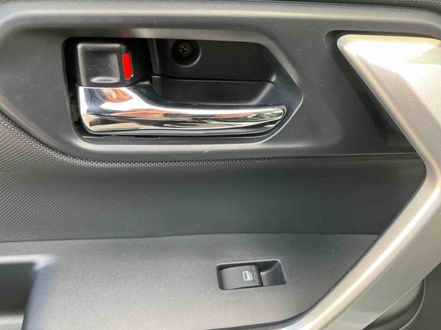 ロッキープレミアム走行距離無制限１２ヶ月保証付き　衝突軽減システム　ＢＴオーディオ　シートＨ　禁煙　ＥＴＣ車載器　車線逸脱警報　ＵＳＢ　スマ−トキ−　Ｂカメラ　アルミホイール　ＡＣＣ　キーフリーシステム　ドラレコ（大分県）の中古車