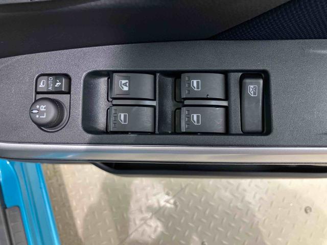 トールカスタムＧ４ＷＤ　アルミホイール　オートマチックハイビーム　衝突防止システム　レーンアシスト　スマートキー　記録簿　ワンオーナー　エアバッグ　エアコン　パワーステアリング　パワーウィンドウ　ＡＢＳ（北海道）の中古車