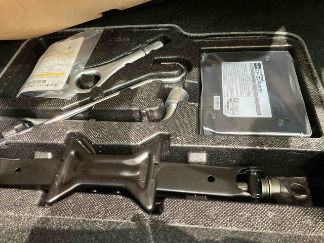 トールカスタムＧ４ＷＤ　アルミホイール　オートマチックハイビーム　衝突防止システム　レーンアシスト　スマートキー　記録簿　ワンオーナー　エアバッグ　エアコン　パワーステアリング　パワーウィンドウ　ＡＢＳ（北海道）の中古車