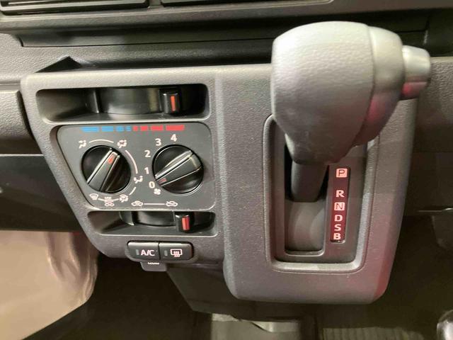 ハイゼットカーゴＤＸ４ＷＤ　アイドリングストップ　衝突防止システム　レーンアシスト　キーレスエントリー　記録簿　ワンオーナー　エアバッグ　エアコン　パワーステアリング　パワーウィンドウ　ＡＢＳ（北海道）の中古車