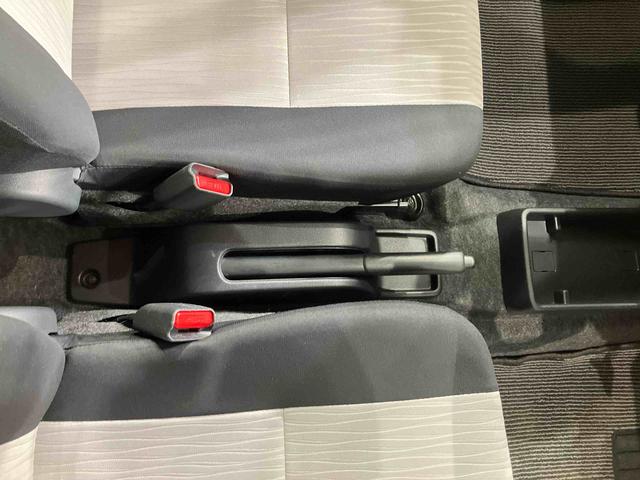 ミライースＸ　リミテッドＳＡIII４ＷＤ　アイドリングストップ　オートマチックハイビーム　オートライト　衝突防止システム　ＬＥＤヘッドランプ　レーンアシスト　キーレスエントリー　記録簿　ワンオーナー　エアバッグ　エアコン　ＣＤ　ＡＢＳ（北海道）の中古車