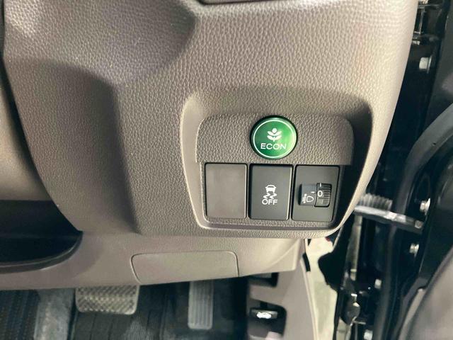 Ｎ−ＯＮＥスタンダード４ＷＤ　ＥＴＣ　アルミホイール　スマートキー　記録簿　ワンオーナー　エアバッグ　エアコン　パワーステアリング　パワーウィンドウ　ＡＢＳ（北海道）の中古車