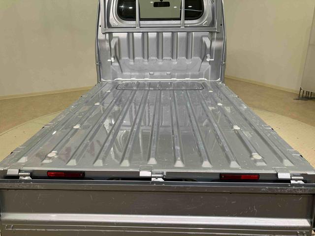 ハイゼットトラックスタンダード４ＷＤ　アルミホイール　アイドリングストップ　記録簿　ワンオーナー　エアコン　パワーステアリング　エアバッグ　ＡＢＳ（北海道）の中古車