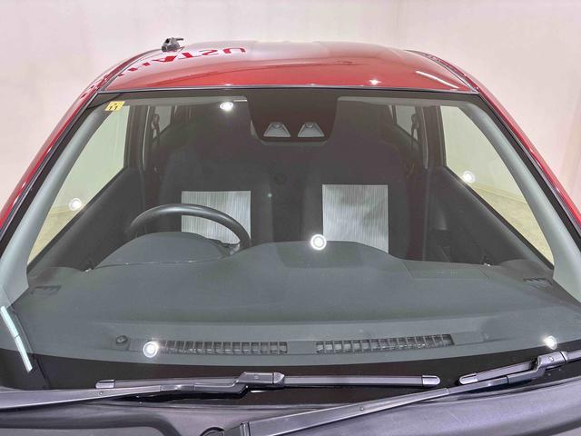ミライースＸ　リミテッドＳＡIII４ＷＤ　アイドリングストップ　オートマチックハイビーム　衝突防止システム　ＬＥＤヘッドランプ　レーンアシスト　キーレスエントリー　記録簿　ワンオーナー　エアバッグ　エアコン　パワーステアリング　ＡＢＳ（北海道）の中古車