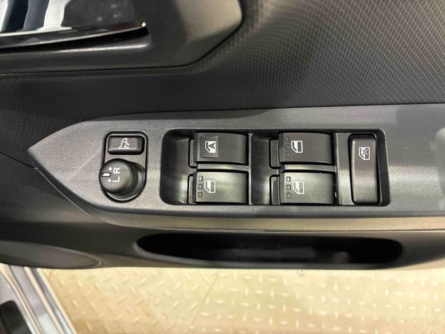 ミライースＸ　リミテッドＳＡIII４ＷＤ　アイドリングストップ　オートマチックハイビーム　衝突防止システム　ＬＥＤヘッドランプ　レーンアシスト　キーレスエントリー　記録簿　ワンオーナー　エアバッグ　エアコン　パワーステアリング　ＡＢＳ（北海道）の中古車