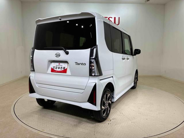 タントカスタムＸ４ＷＤ　アルミホイール　アイドリングストップ　オートマチックハイビーム　衝突防止システム　ＬＥＤヘッドランプ　レーンアシスト　スマートキー　記録簿　ワンオーナー　エアバッグ　エアコン　パワーウィンドウ（北海道）の中古車