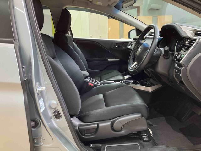 グレイスハイブリッドＬＸ（北海道）の中古車