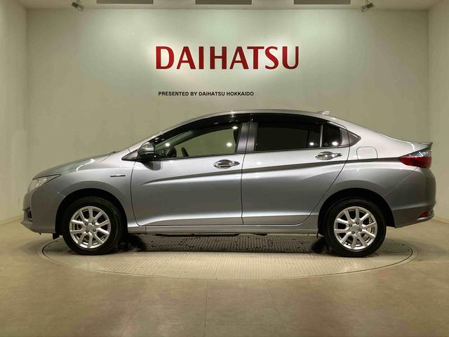 グレイスハイブリッドＬＸ（北海道）の中古車