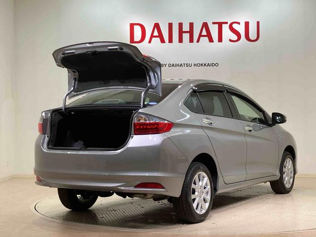 グレイスハイブリッドＬＸ（北海道）の中古車