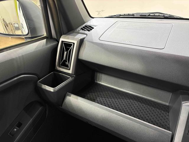 タフトＧ　ダーククロムベンチャー４ＷＤ　アルミホイール　スマートキー　記録簿　ワンオーナー　エアバッグ　エアコン　パワーステアリング　パワーウィンドウ　ＣＤ　ＡＢＳ（北海道）の中古車