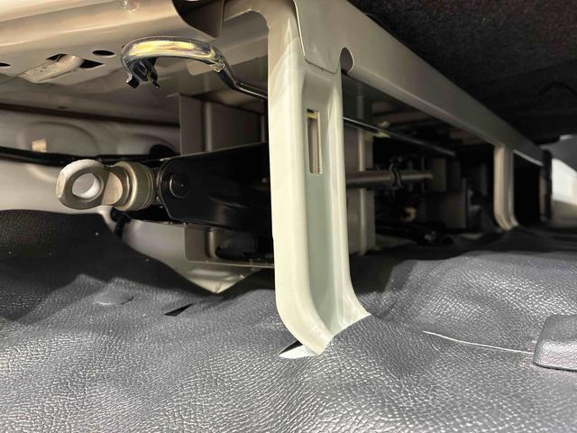 ハイゼットカーゴスペシャル４ＷＤ　アイドリングストップ　オートマチックハイビーム　衝突防止システム　レーンアシスト　記録簿　ワンオーナー　エアバッグ　エアコン　パワーステアリング　パワーウィンドウ　ＡＢＳ（北海道）の中古車