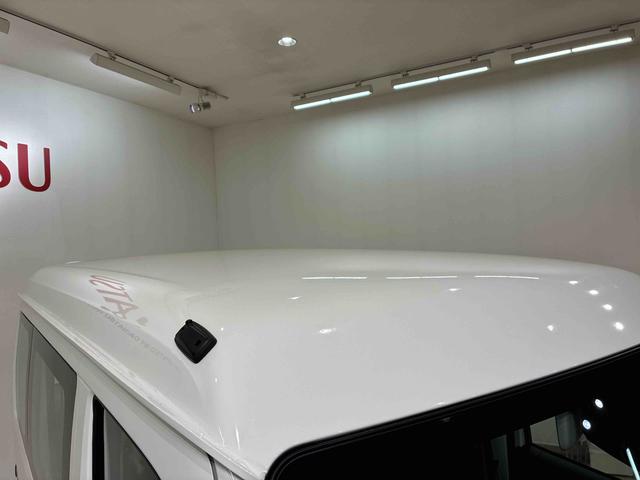 ハイゼットカーゴスペシャル４ＷＤ　アイドリングストップ　オートマチックハイビーム　衝突防止システム　レーンアシスト　記録簿　ワンオーナー　エアバッグ　エアコン　パワーステアリング　パワーウィンドウ　ＡＢＳ（北海道）の中古車