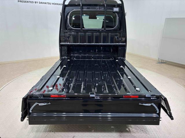 ハイゼットトラックジャンボエクストラ４ＷＤ　アイドリングストップ　オートマチックハイビーム　衝突防止システム　ＬＥＤヘッドランプ　レーンアシスト　スマートキー　記録簿　ワンオーナー　エアバッグ　エアコン　パワーステアリング　ＡＢＳ（北海道）の中古車