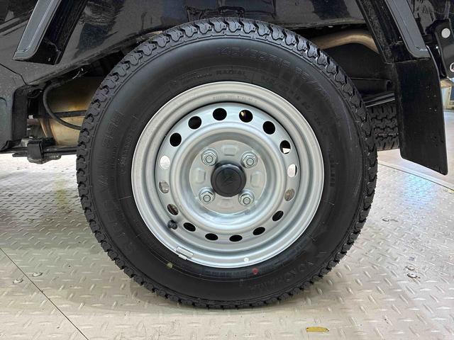 ハイゼットトラックジャンボエクストラ４ＷＤ　アイドリングストップ　オートマチックハイビーム　衝突防止システム　ＬＥＤヘッドランプ　レーンアシスト　スマートキー　記録簿　ワンオーナー　エアバッグ　エアコン　パワーステアリング　ＡＢＳ（北海道）の中古車