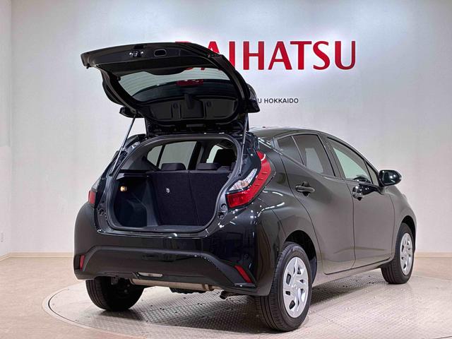 アクアＧ４ＷＤ　ＥＴＣ　スマートキー　記録簿　ワンオーナー　エアバッグ　エアコン　パワーステアリング　パワーウィンドウ　ＡＢＳ（北海道）の中古車