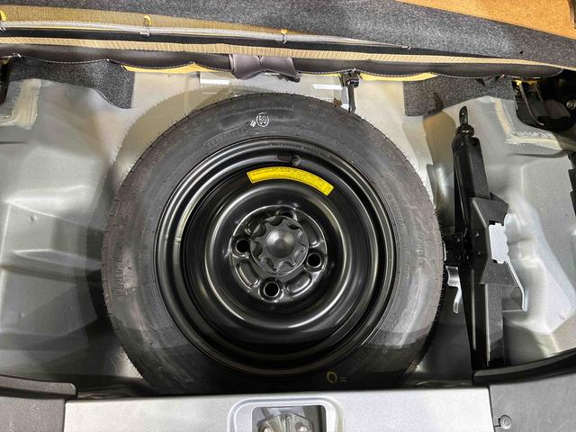 ミラＸ４ＷＤ　アルミホイール　キーレスエントリー　記録簿　禁煙車　エアバッグ　エアコン　パワーステアリング　パワーウィンドウ　ＡＢＳ（北海道）の中古車