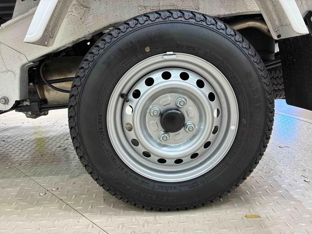 ハイゼットトラックジャンボエクストラ４ＷＤ　アイドリングストップ　オートマチックハイビーム　衝突防止システム　ＬＥＤヘッドランプ　レーンアシスト　スマートキー　記録簿　ワンオーナー　エアバッグ　エアコン　パワーステアリング　ＡＢＳ（北海道）の中古車