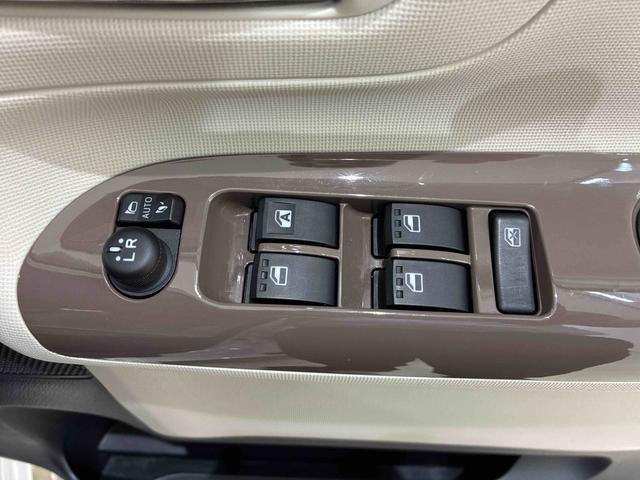 ムーヴキャンバスＧメイクアップリミテッド　ＳＡIII４ＷＤ　アイドリングストップ　オートマチックハイビーム　衝突防止システム　ＬＥＤヘッドランプ　レーンアシスト　スマートキー　記録簿　エアバッグ　エアコン　パワーステアリング　パワーウィンドウ　ＣＤ（北海道）の中古車