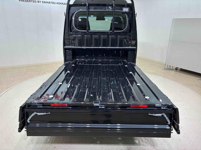 ハイゼットトラックジャンボエクストラ４ＷＤ　アイドリングストップ　オートマチックハイビーム　衝突防止システム　ＬＥＤヘッドランプ　レーンアシスト　スマートキー　記録簿　ワンオーナー　エアバッグ　エアコン　パワーステアリング　ＡＢＳ（北海道）の中古車