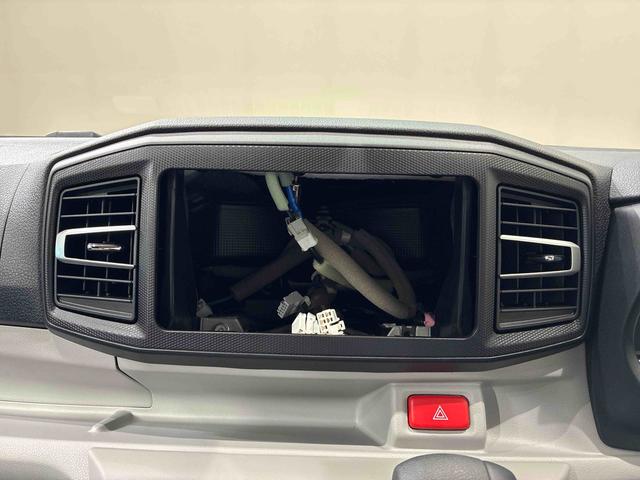 ミライースＸ　リミテッドＳＡIII４ＷＤ　アイドリングストップ　オートマチックハイビーム　衝突防止システム　ＬＥＤヘッドランプ　レーンアシスト　キーレスエントリー　記録簿　ワンオーナー　エアバッグ　エアコン　パワーステアリング　ＡＢＳ（北海道）の中古車