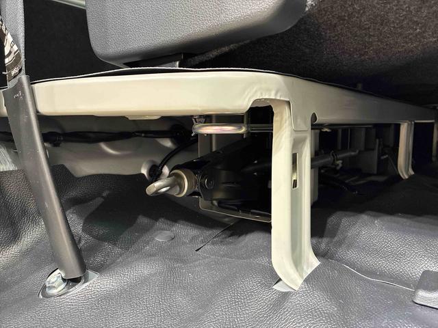 ハイゼットカーゴＤＸ４ＷＤ　アイドリングストップ　オートマチックハイビーム　衝突防止システム　レーンアシスト　キーレスエントリー　記録簿　ワンオーナー　エアバッグ　エアコン　パワーステアリング　パワーウィンドウ　ＡＢＳ（北海道）の中古車