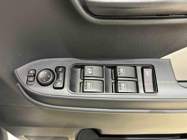 タントＬ４ＷＤ　アイドリングストップ　オートマチックハイビーム　衝突防止システム　ＬＥＤヘッドランプ　レーンアシスト　スマートキー　記録簿　禁煙車　ワンオーナー　エアバッグ　エアコン　パワーステアリング（北海道）の中古車