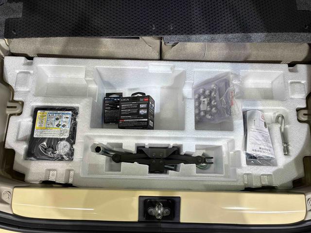 アルトラパンＬ４ＷＤ　アイドリングストップ　衝突防止システム　ＬＥＤヘッドランプ　スマートキー　記録簿　エアバッグ　エアコン　パワーステアリング　パワーウィンドウ　ＣＤ　ＡＢＳ（北海道）の中古車