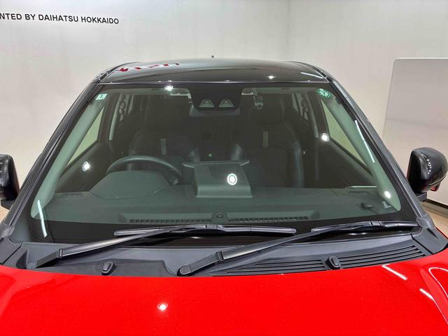 ロッキープレミアム４ＷＤ　アルミホイール　ターボ　スマートキー　記録簿　禁煙車　ワンオーナー　エアバッグ　エアコン　パワーステアリング　パワーウィンドウ　ＡＢＳ（北海道）の中古車