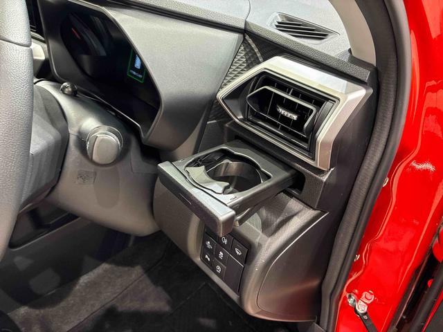ロッキープレミアム４ＷＤ　アルミホイール　ターボ　スマートキー　記録簿　禁煙車　ワンオーナー　エアバッグ　エアコン　パワーステアリング　パワーウィンドウ　ＡＢＳ（北海道）の中古車