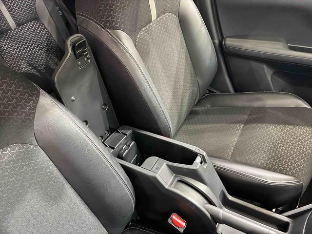 ロッキープレミアム４ＷＤ　アルミホイール　ターボ　スマートキー　記録簿　禁煙車　ワンオーナー　エアバッグ　エアコン　パワーステアリング　パワーウィンドウ　ＡＢＳ（北海道）の中古車