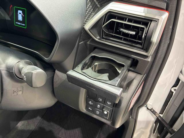 ロッキーＧ４ＷＤ　ＥＴＣ　アルミホイール　シートヒーター　ターボ　アイドリングストップ　オートマチックハイビーム　衝突防止システム　ＬＥＤヘッドランプ　レーンアシスト　スマートキー　記録簿　ワンオーナー（北海道）の中古車