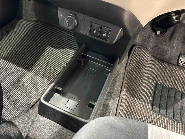 ミライースＧ　ＳＡIII４ＷＤ　アルミホイール　アイドリングストップ　オートマチックハイビーム　衝突防止システム　ＬＥＤヘッドランプ　レーンアシスト　スマートキー　記録簿　禁煙車　ワンオーナー　エアバッグ　エアコン　ＣＤ（北海道）の中古車