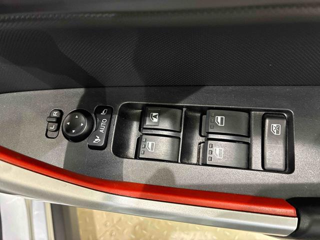 ロッキーＸ４ＷＤ　アルミホイール　シートヒーター　ターボ　アイドリングストップ　オートマチックハイビーム　衝突防止システム　ＬＥＤヘッドランプ　レーンアシスト　スマートキー　記録簿　ワンオーナー　エアバッグ（北海道）の中古車