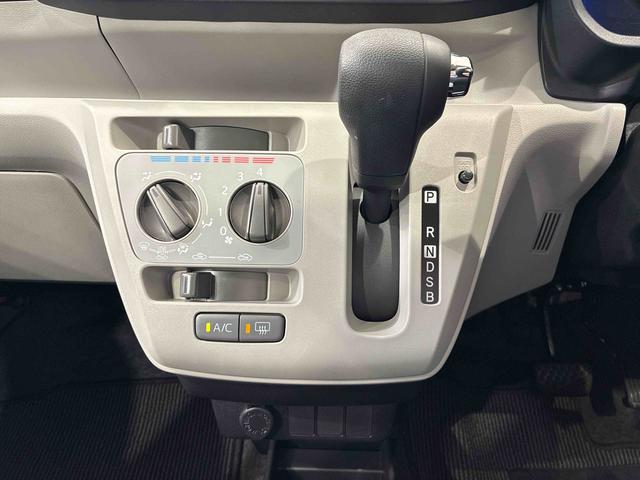 ミライースＸ　リミテッドＳＡIII４ＷＤ　アイドリングストップ　オートマチックハイビーム　衝突防止システム　ＬＥＤヘッドランプ　レーンアシスト　キーレスエントリー　記録簿　ワンオーナー　エアバッグ　エアコン　パワーステアリング　ＣＤ（北海道）の中古車