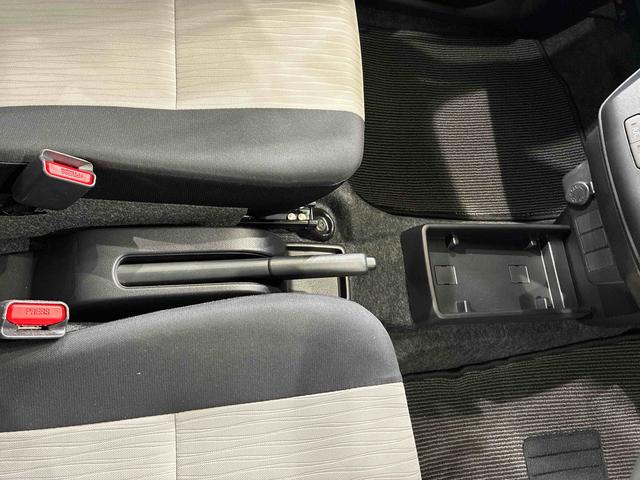 ミライースＬ　ＳＡIII４ＷＤ　キーレスエントリー　記録簿　ワンオーナー　エアバッグ　エアコン　パワーステアリング　パワーウィンドウ　ＡＢＳ（北海道）の中古車